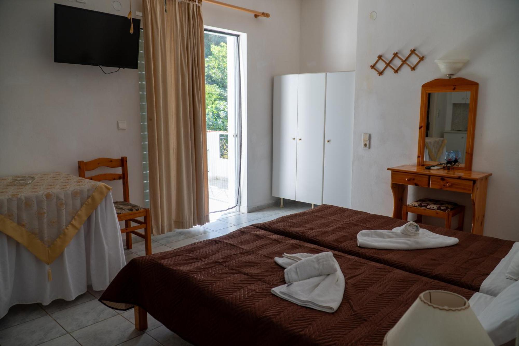 Pagona Hotel Loutra Edipsou  ภายนอก รูปภาพ