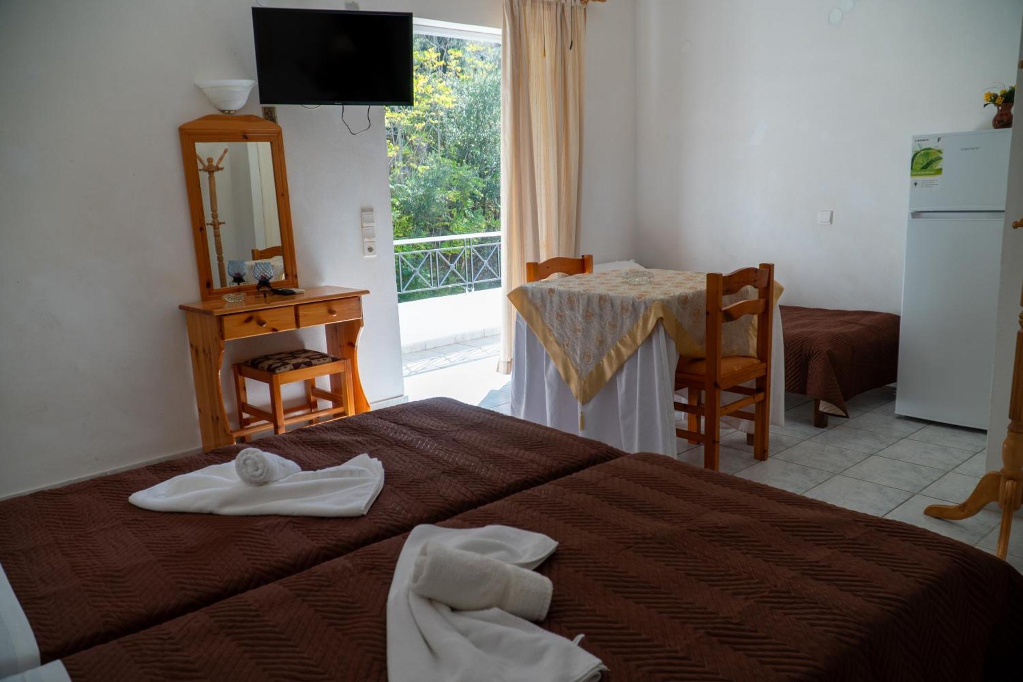 Pagona Hotel Loutra Edipsou  ภายนอก รูปภาพ